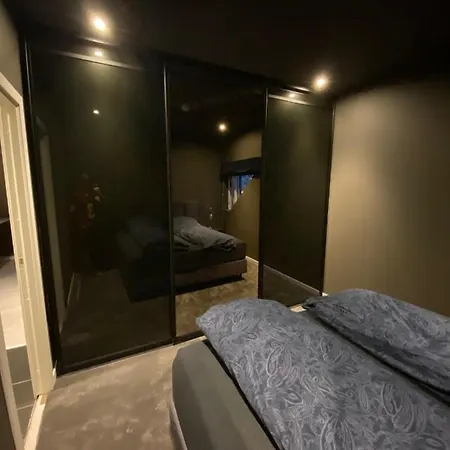 Penthouse With Private Balcony In The City Centre Of * Bergen